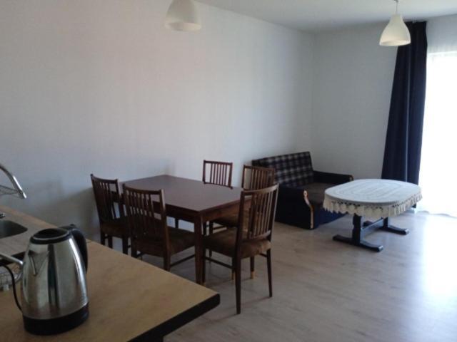 Apartment 3d *